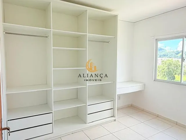 Imagem 8: Este lindo apartamento de 2 Dormitórios e 1 Banheiro com 47