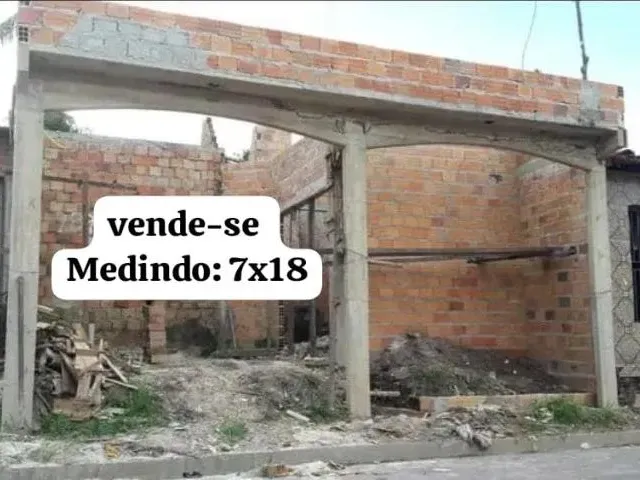 Imagem: Terreno com Construção e Poço Artesiano