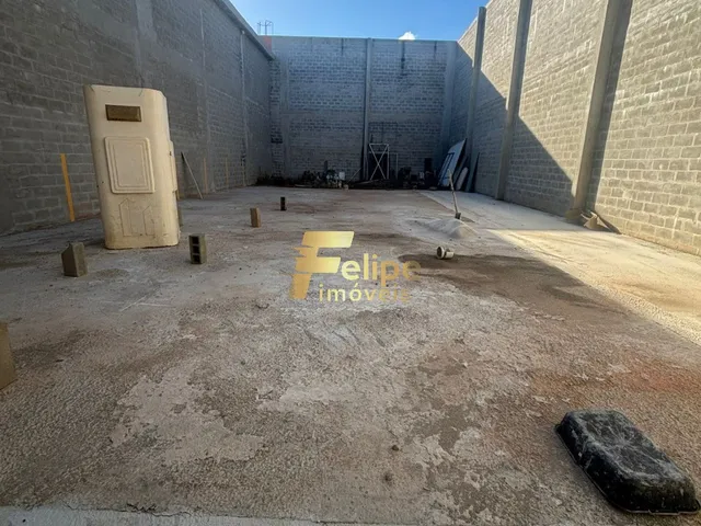 Imagem 3: ESPAÇOSO GALPÃO COM APROXIMADAMENTE 650 M2, EXCELENTE LOCALIZAÇÃO, DISPONÍVEL PARA