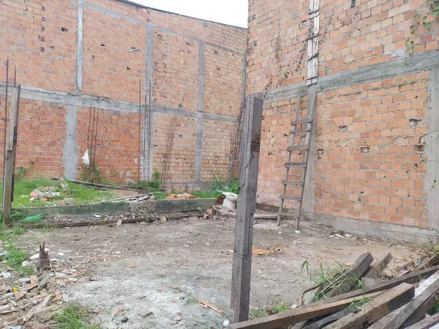 Imagem: O terreno está localizado em Centro, Ananindeua à venda