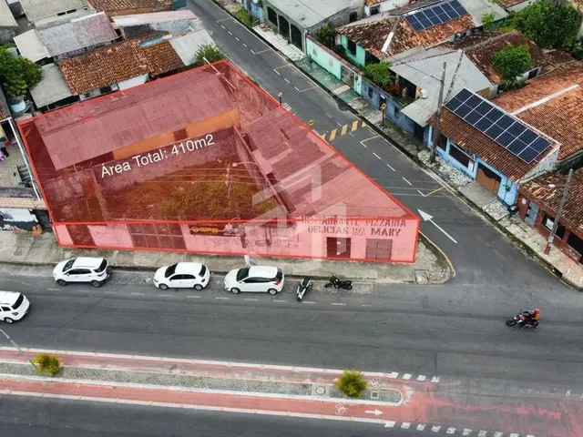 Imagem: Terreno À Venda, com 410 M² por R$ 800.000,00