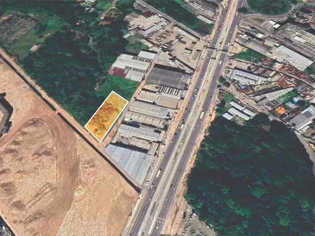 Imagem: 70Mts de Testada, Área Comercial Valorizada