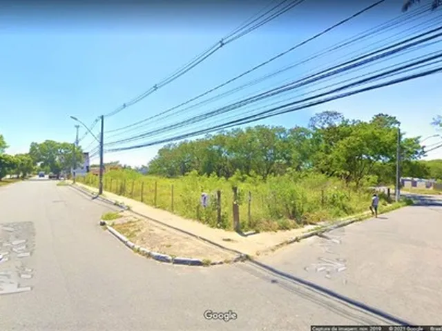 Imagem: Alugo Terreno de Esquina em Avenida da Serra
