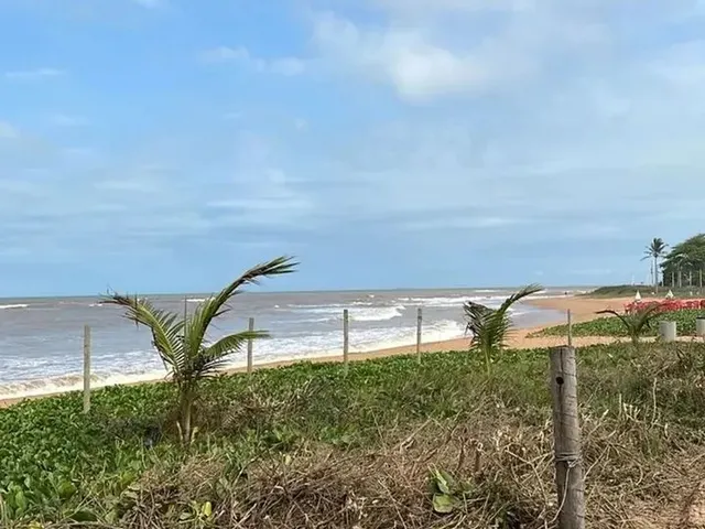 Imagem: Terreno Perto da Praia de Manguinhos - Serra