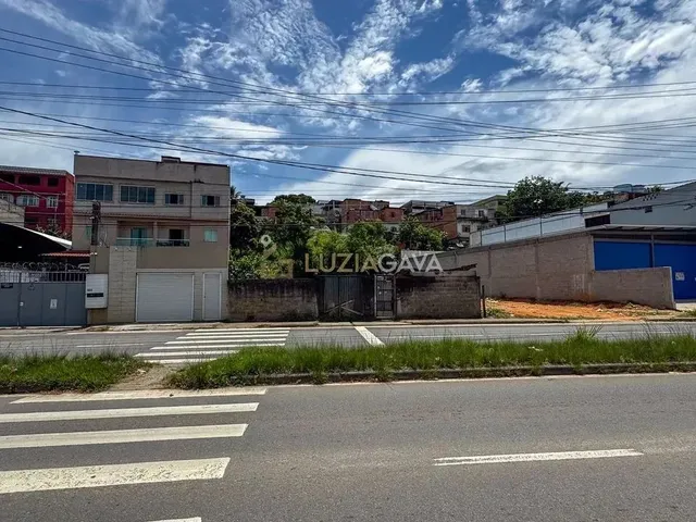 Imagem: Lote À Venda com 378,00M² na Av. Alice
