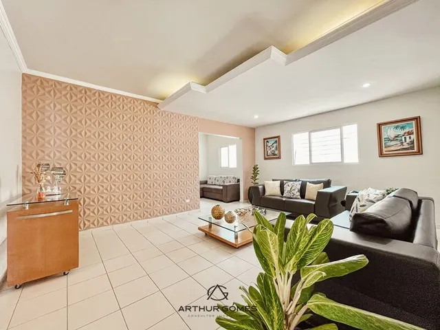 Imagem 6: Casa em Candeias com 3 Quartos e 240 m²