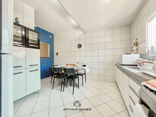 Imagem 11: Casa em Candeias com 3 Quartos e 240 m²