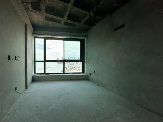 Imagem 5: Apartamento À Venda no Edifício Mirante Capibaribe com 268M² 4 Suítes