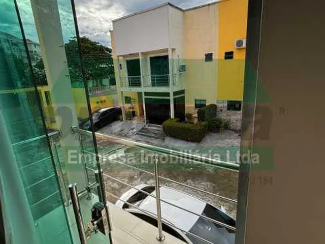 Imagem: A casa em condomínio possui 2 Dormitórios, 1 Suíte, 1