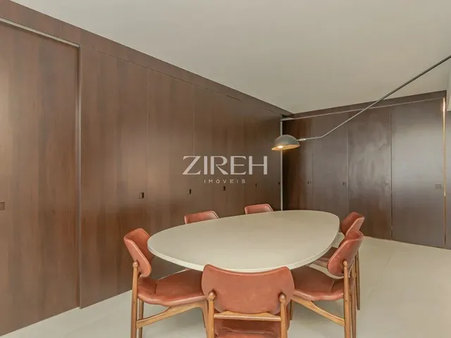 Imagem 13: Apartamento Exclusivo com 4 Dormitórios no Batel