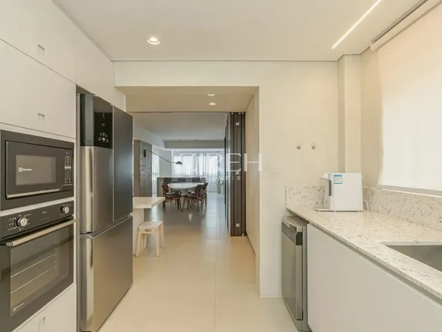 Imagem 5: Apartamento Exclusivo com 4 Dormitórios no Batel