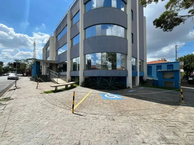 Imagem 11: Prédio Comercial no Centro de Limeira com 37 Salas, Alfiteatro e Elevador - Limeira/Sp