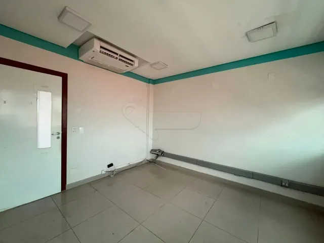 Imagem 12: Prédio Comercial no Centro de Limeira com 37 Salas, Alfiteatro e Elevador - Limeira/Sp