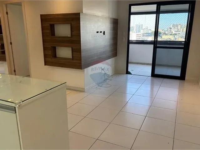 Imagem: Charmoso 2/4, 1 Suíte, 2 Banheiros, Piscina