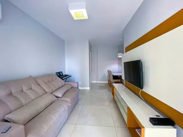 Imagem 6: Imóvel para Venda com 75 Metros Quadrados com 2 Quartos em Praia da Costa - Vila Velha
