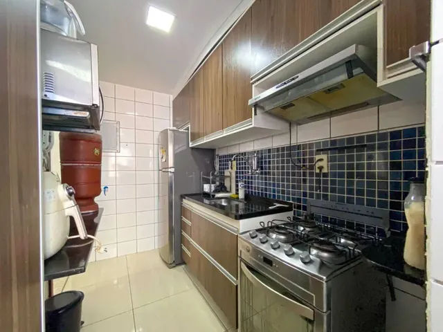 Imagem 5: Imóvel para Venda com 75 Metros Quadrados com 2 Quartos em Praia da Costa - Vila Velha