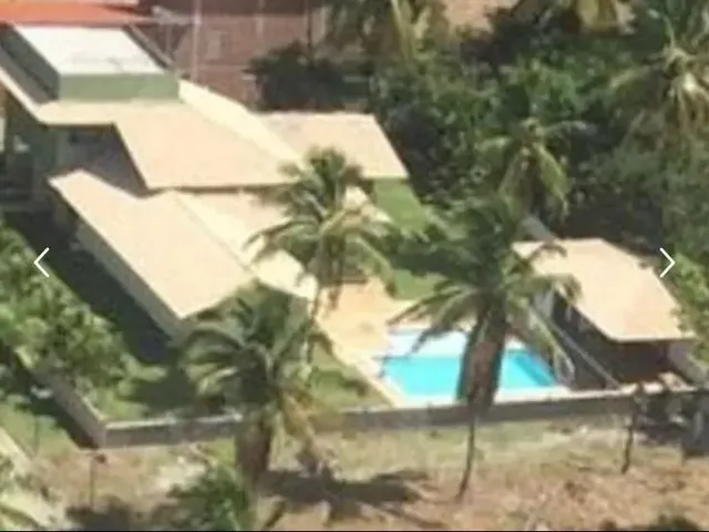 Imagem 2: Belíssima e Ampla Casa Muito Bem Mobiliada e Decorada em Condomínio na Praia de Porto