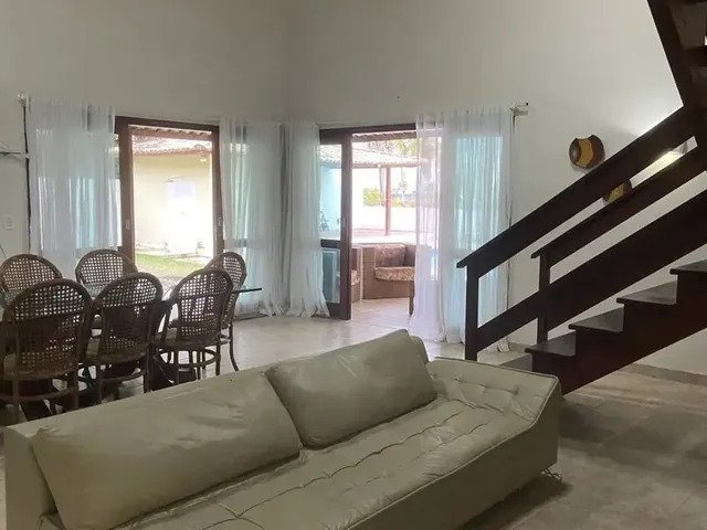 Imagem 11: Belíssima e Ampla Casa Muito Bem Mobiliada e Decorada em Condomínio na Praia de Porto