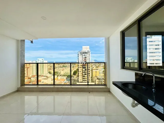 Imagem: Exclusividade) Apartamento com Varandão