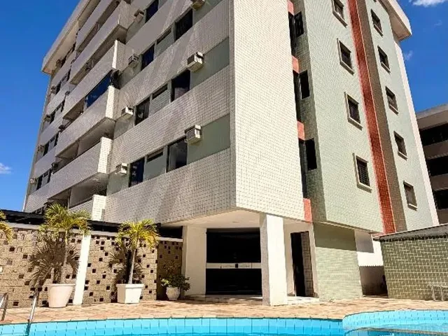 Imagem: O apartamento possui 3 Dormitórios, 1 Suíte, 3 Banheiros