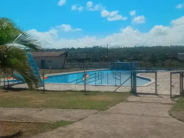Imagem: Casa Dentro de Condomínio com Clube em