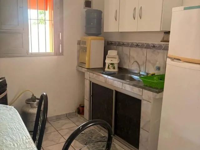 Imagem 3: Excelente Casa em Carne de Vaca com Piscina