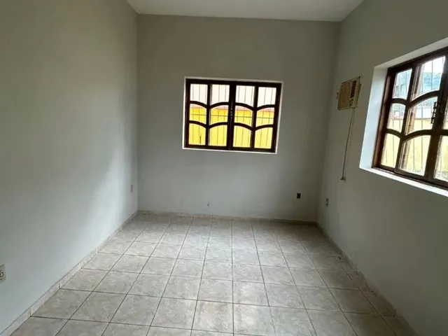 Imagem 15: Excelente Casa Térrea, 125M2, Escriturada, Centro, Viana, Próximo a Igreja Católica