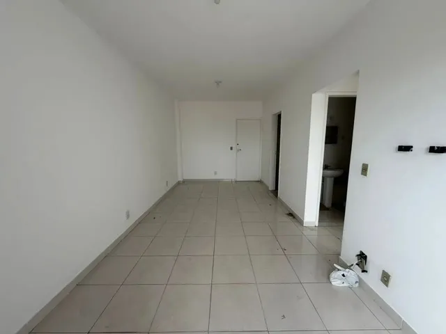 Imagem 7: Oportunidade Praia de Itapoã 2 Quartos com Elevador