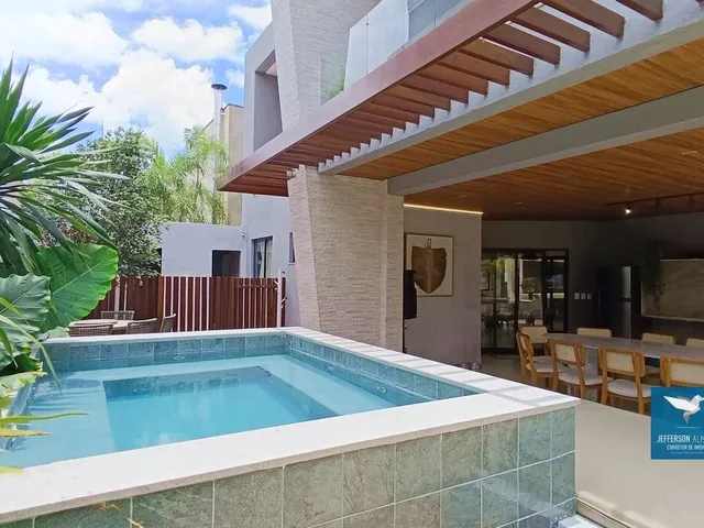 Imagem 4: Belíssima Casa Duplex em Lote de Esquina e com Frente para o Bosque no Alphaville