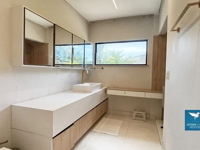 Imagem 5: Belíssima Casa Duplex em Lote de Esquina e com Frente para o Bosque no Alphaville