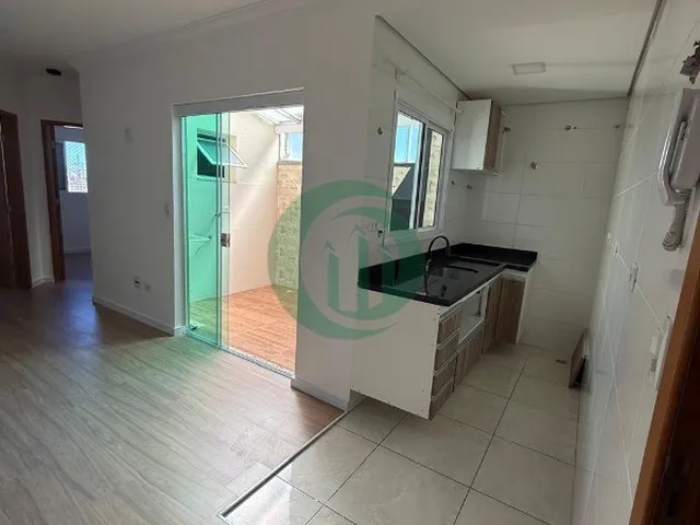 Imagem: O apartamento possui 2 Dormitórios, 1 Banheiro, 1 Vaga na