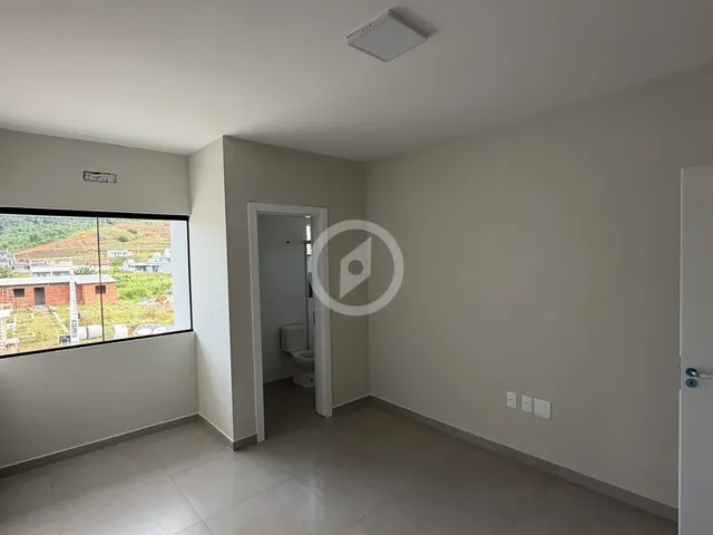 Imagem 3: Sobrado Geminado com duas suites pronto para Morar!