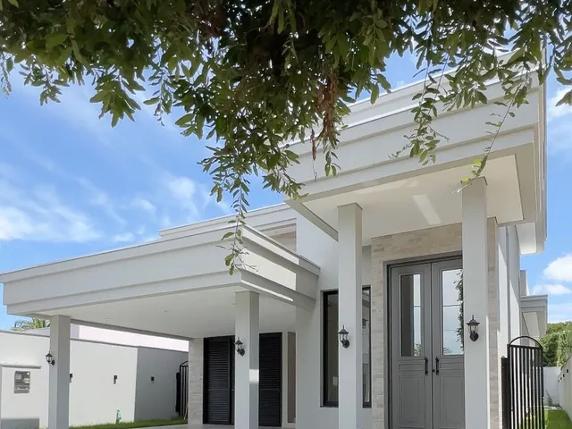 Imagem: Casa Nova Á Venda no Condomínio Belvedere