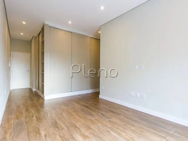 Imagem 14: Casa para Alugar em Campinas, Swiss Park, com 3 Suítes, com 210 M²