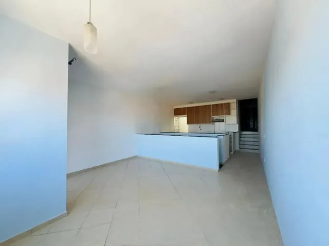 Imagem 12: Imóvel para Aluguel Possui 110 Metros Quadrados com 2 Quartos em Parque Jambeiro