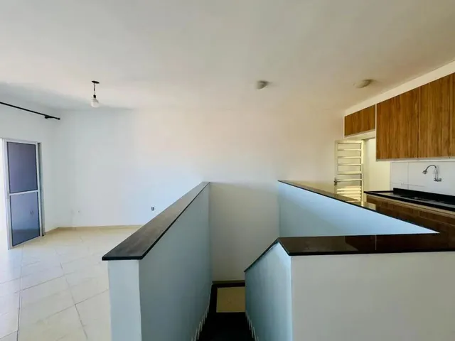 Imagem 6: Imóvel para Aluguel Possui 110 Metros Quadrados com 2 Quartos em Parque Jambeiro