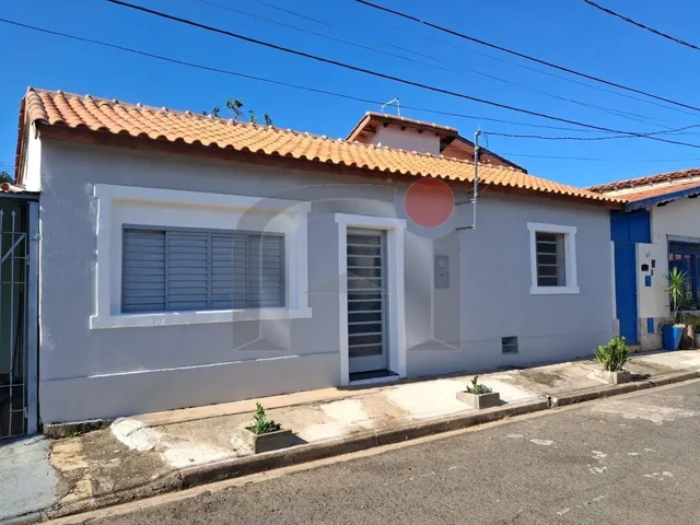 Imagem: Casa Independente Reformada em Terreno Inteiro