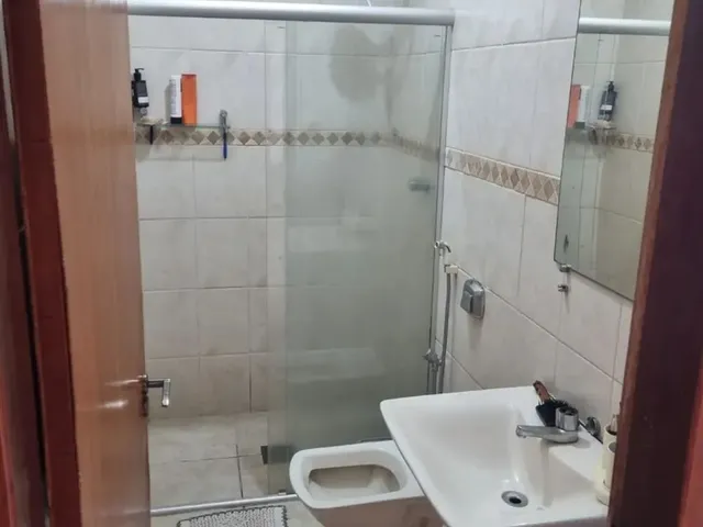 Imagem 2: Casa Pública Sobrado, 5 Quartos 2 Suítes, C/ Piscina e Churrasqueira, Grande E