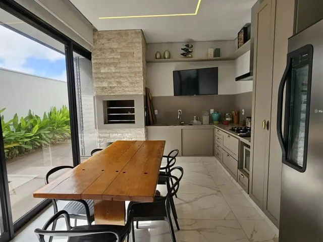 Imagem 12: Sobrado para Aluguel e Venda com 234 Metros Quadrados com 3 Quartos