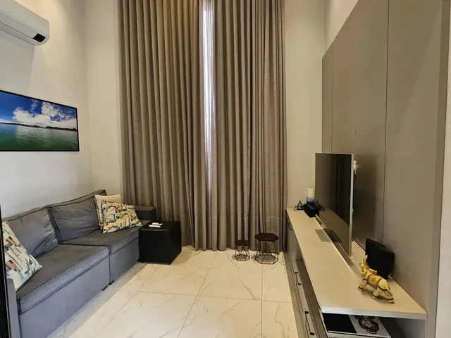 Imagem 2: Sobrado para Aluguel e Venda com 234 Metros Quadrados com 3 Quartos
