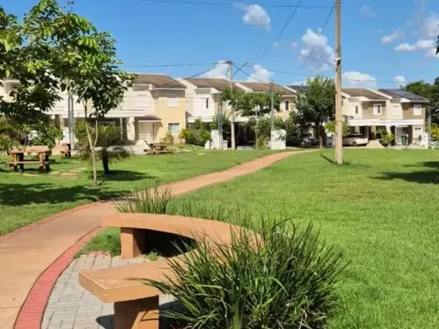 Imagem 5: Sobrado com 3 Quartos e Energia Solar no Village do Bosque
