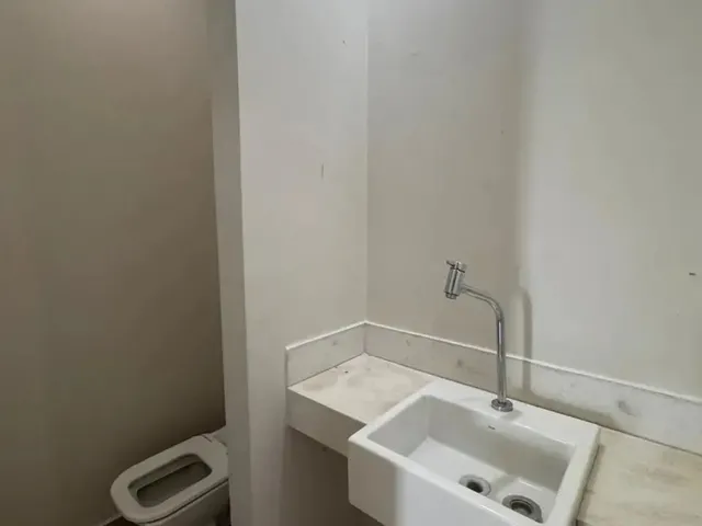 Imagem 8: Sala Comercial 200 M²