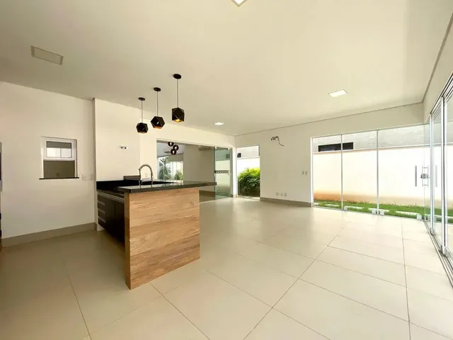 Imagem 13: Alphaville 2 - Pé Direito Duplo com Mezanino - Espaço Gourmet Integrado com o Quintal