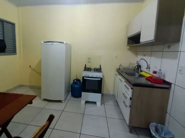 Imagem 4: Kit Net Ampla 1 Suite Mobiliada- Energia-Ar Split- Internet-Garagem Não Coberta