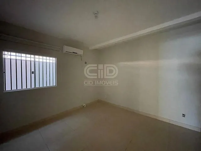 Imagem 4: Casa Comercial com 4 Quartos no Bairro Barra do Pari