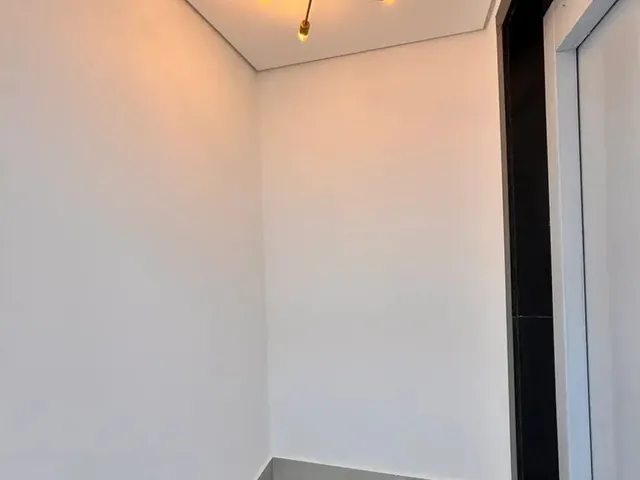 Imagem 8: Imóvel para Aluguel Possui 165 Metros Quadrados com 3 Quartos em Jardim Petrópolis