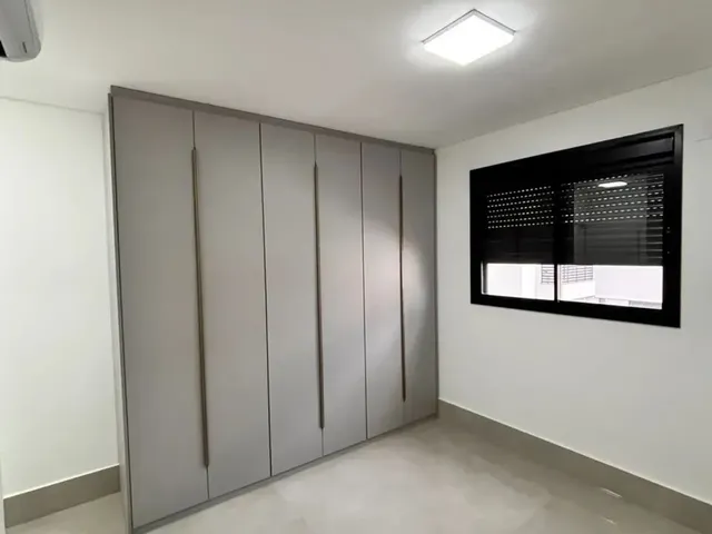 Imagem 7: Imóvel para Aluguel Possui 165 Metros Quadrados com 3 Quartos em Jardim Petrópolis