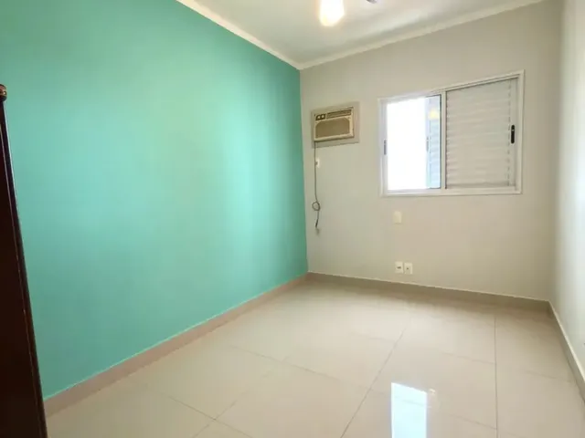 Imagem 3: Apartamento Semi Mobiliado para Aluguel com 3 Quartos, Sendo Uma Suíte em Bairro Dom
