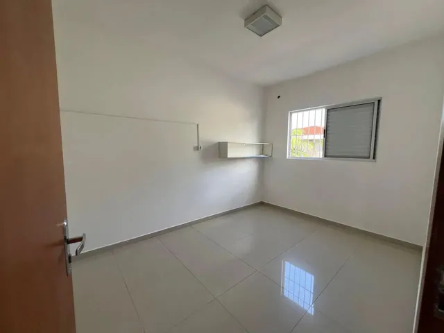 Imagem 8: Aluga-Se Sobrado