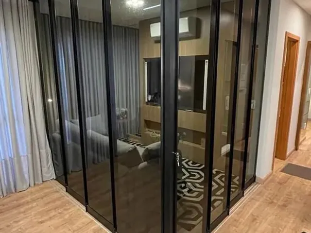 Imagem 3: Lindíssimo Apartamento no Edf Upper, Mobiliado, Andar Alto com 78M², 2 Quartos!